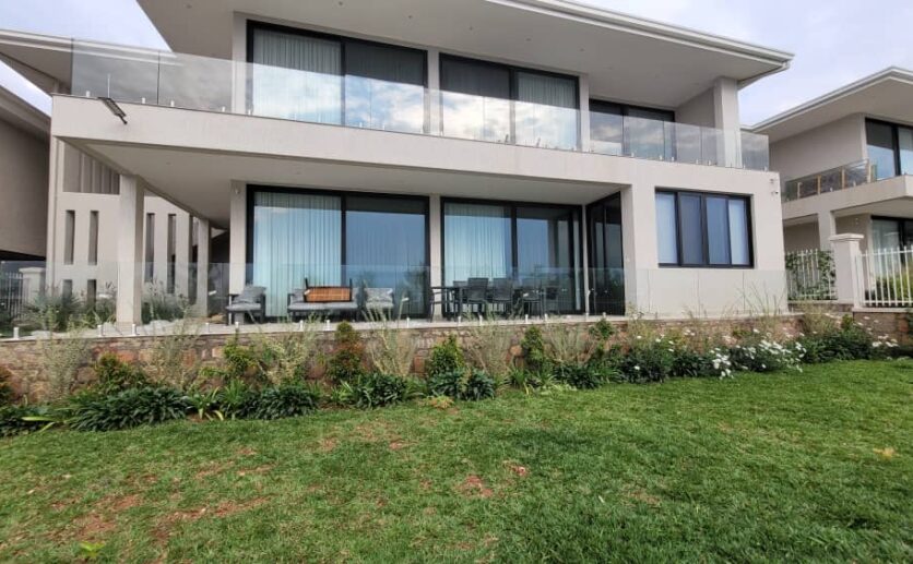 Villa for rent in Rebero plut properties (11)