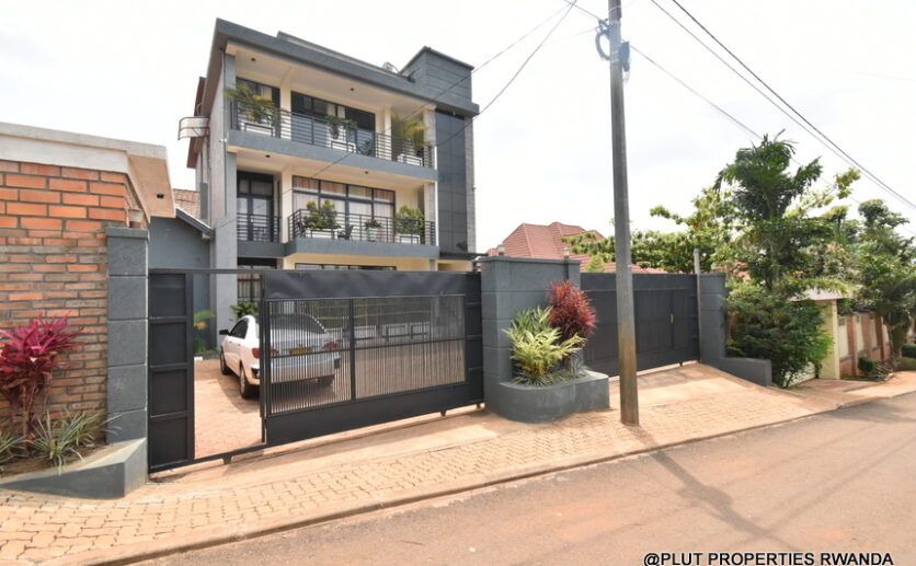 furnished apartment in Rebero Kigali plut properties (9)