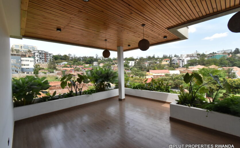 semi detached house in Gishushu plut properties (8)