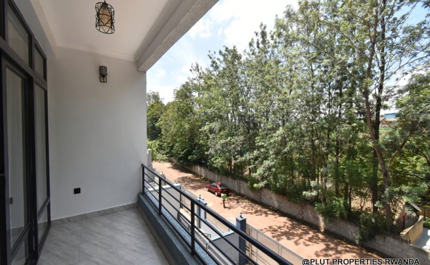 Kacyiru Kigali house for rent plut properties (11)