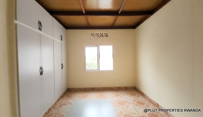 unfurnished house for rent in Kimihurura Kigali plut properties (3)
