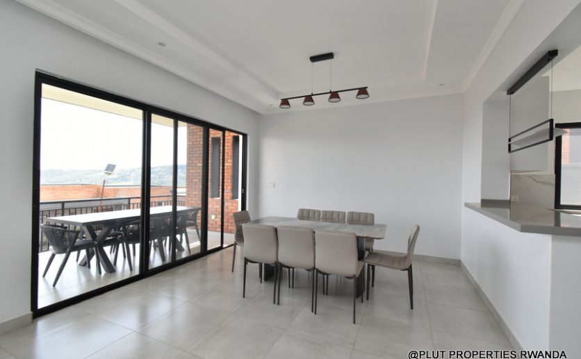House for rent in Rebero plut properties (5)