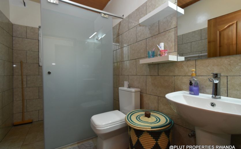 furnished house for rent in Kiyovu plut properties (10)