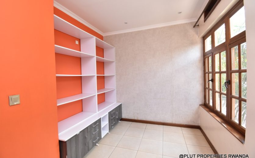 unfurnished house in Kibagabaga plut properties (14)